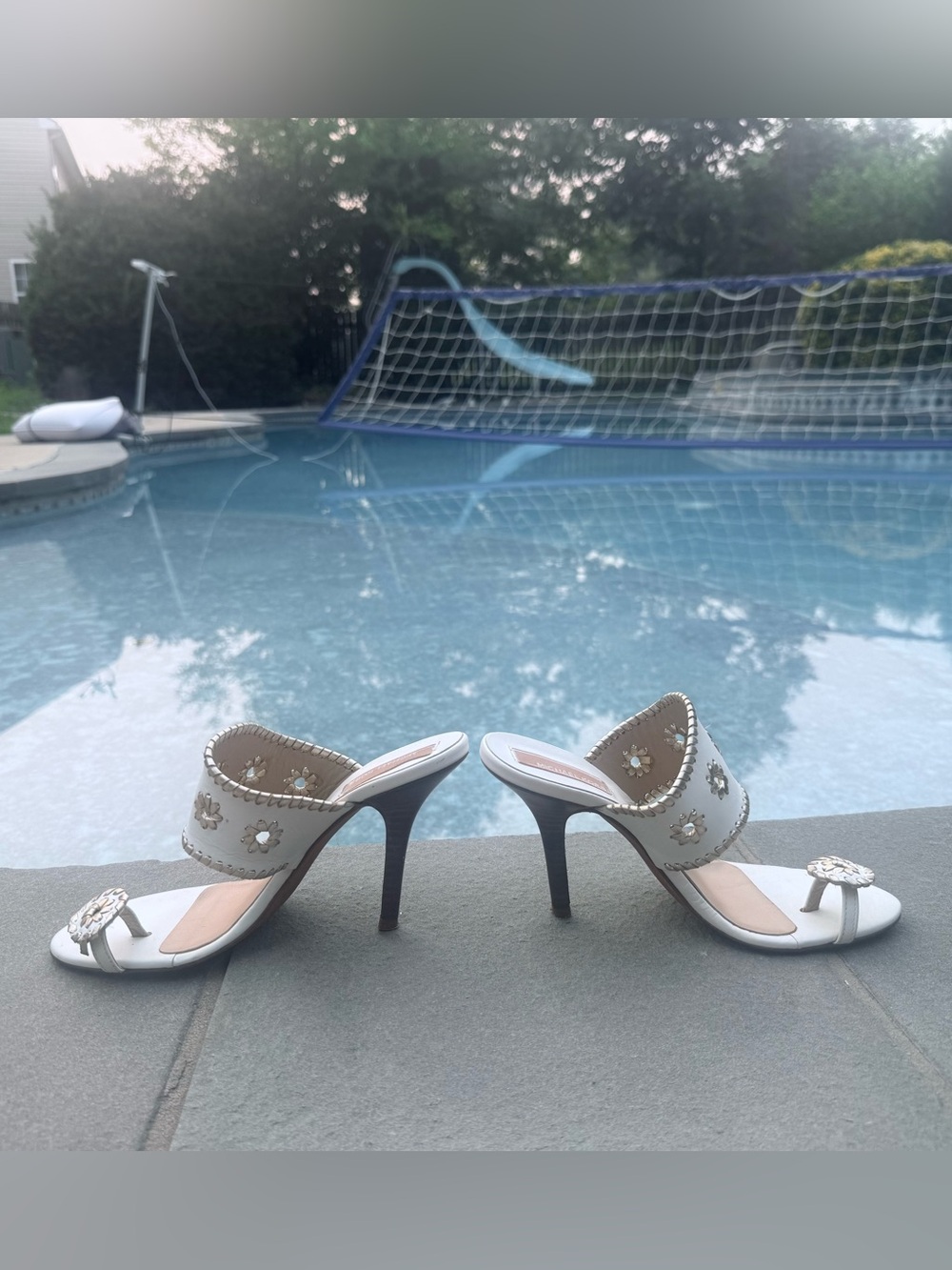 Michael Kors white leather toe-ring women sandals shoes high heels size 6.5